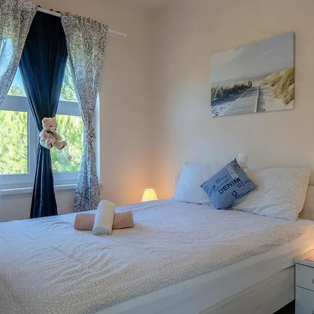 Sum Mora Apartman Vir