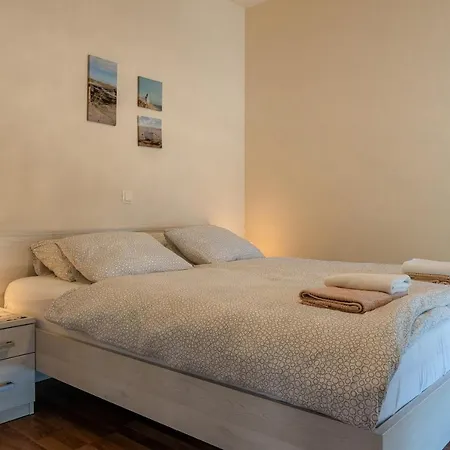 Apartment Sum Mora Vir