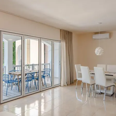 Apartment Sum Mora Vir