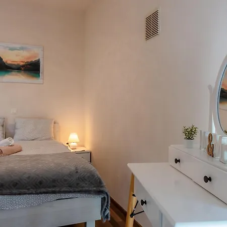 Apartment Sum Mora